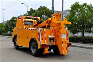 左安门高速路拖车费